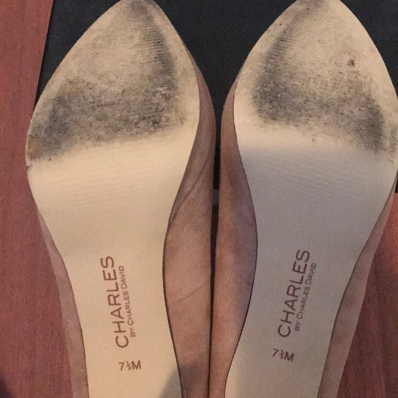 Charles David Pumps - Picture 4 of 5